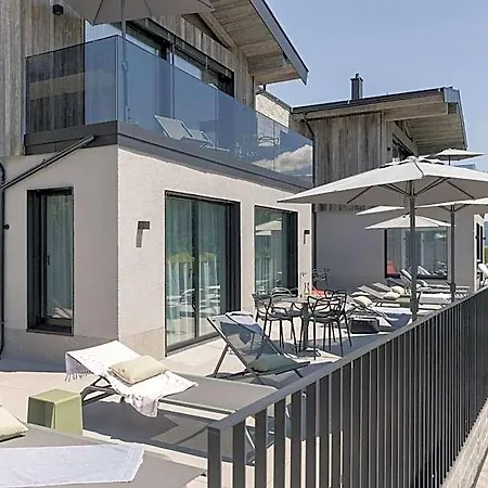 Hotel Going Triple A West 4*